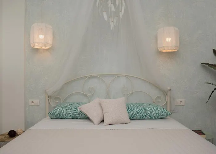 Beach House Lefkes