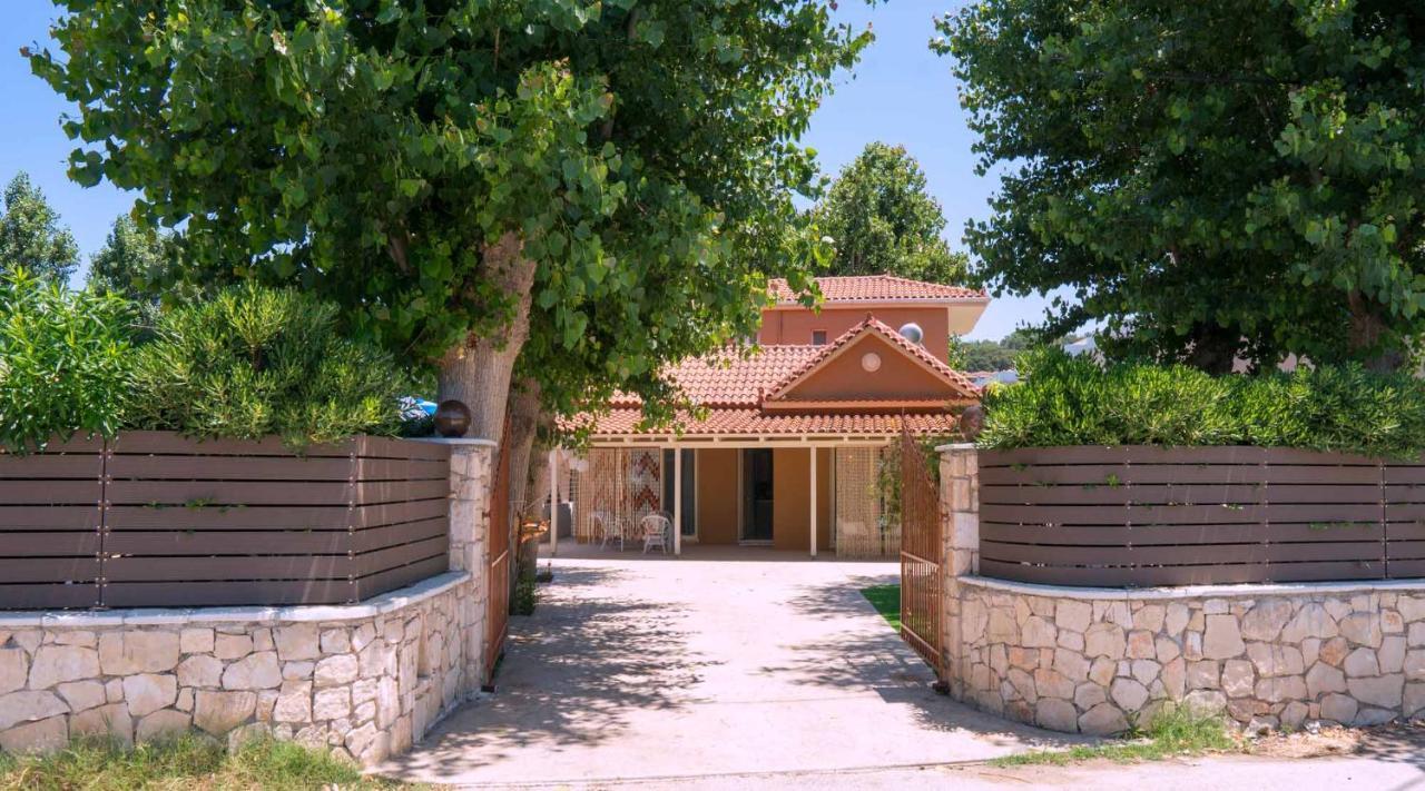 Дом отдыха House Lefkes